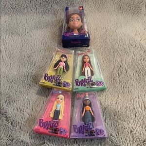 BRATZ Mini Set of 4 20 Years + Yasmin Funky Fashion Makeover + Poster | NIP